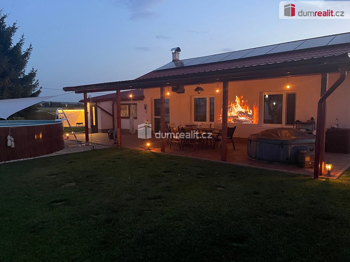 Prodej rodinného domu 85 m², pozemek 889 m²